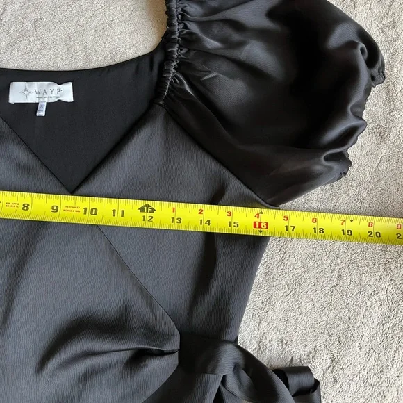 WAYF Faux Wrap Puff Sleeve Blouse - Picture 9 of 11